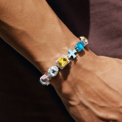 Helloice Brazalete con cruz esmaltada de diamantes multicolores de 10 mm en oro blanco