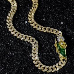 Helloice Cadena de eslabones cubanos Iced Out St. Jude de 12 mm