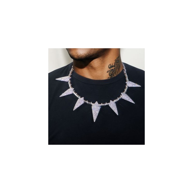 Helloice Collar con forma de garra y dientes de lucha con puntas en pavé en oro blanco
